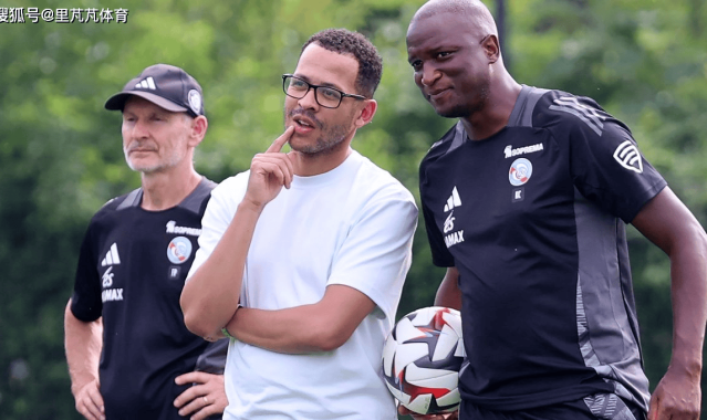 只会打气鼓励没有价值，罗塞尼尔在切尔西的起步“不被认可”