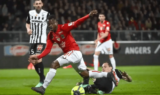 法甲焦点战：巴黎FC VS 昂热预测分析