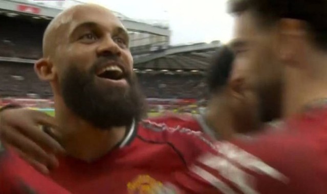 曼联头号射手疑似受伤，陷5场球荒场场被换下！下赛季面临新挑战