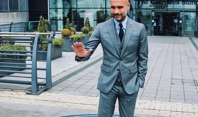 曼城该彻底推倒重建了！瓜帅如曼联时期穆帅，哈兰德有更好去处