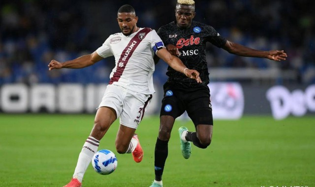 意甲关键战来袭：那不勒斯坐镇主场，都灵客场抢分求生