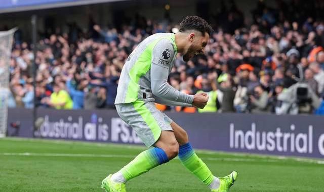 曼城3-0完胜切尔西，谢尔基表现出色，哈兰德隐身，盯上阿森纳