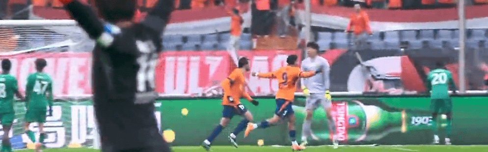 绿袍军团一胜难求！“中超利物浦”1比2山东泰山，浙江队1比1申花