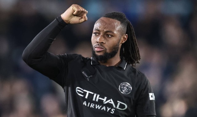 惊险？惊的是2分领跑的阿森纳 曼城6连胜开启争冠模式